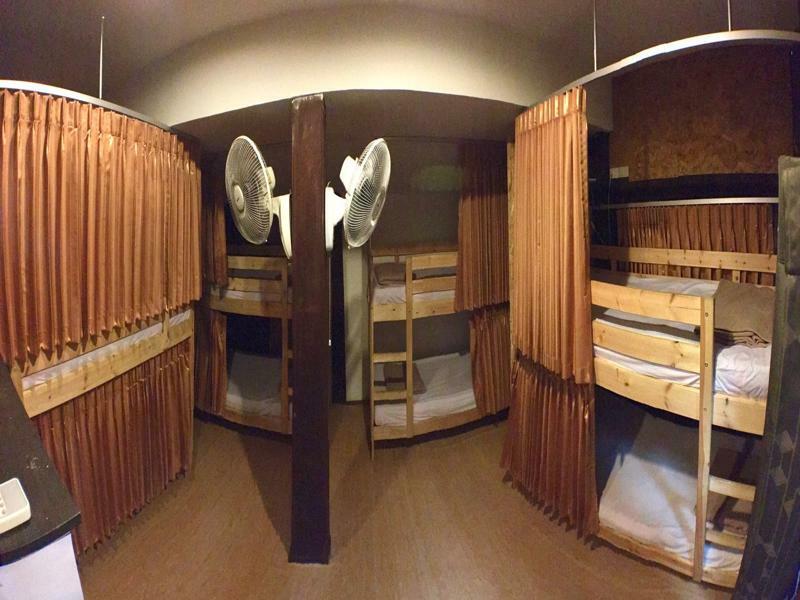 Jao Hostel & Cafe Чиангмай Экстерьер фото